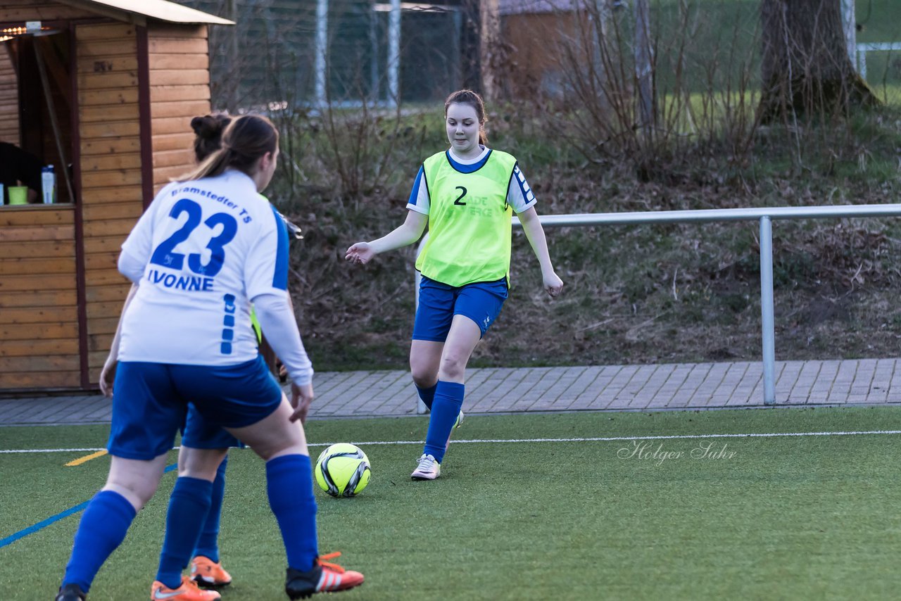 Bild 70 - Frauen Bramstedter TS - SV Boenebuettel-Husberg : Ergebnis: 0:3